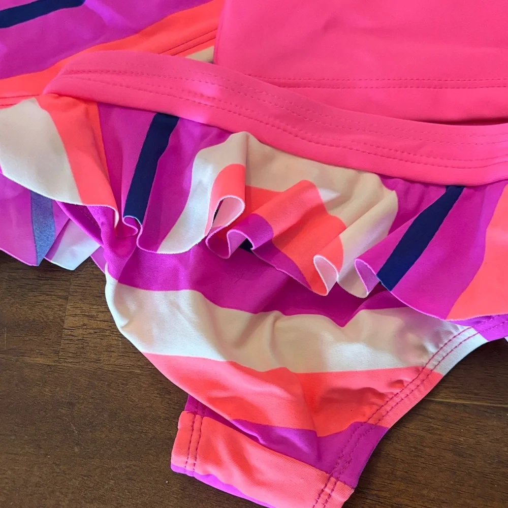 NWT OshKosh B'gosh Pink and Purple Kids Swim 3 Piece Rashguard Swim Set!
